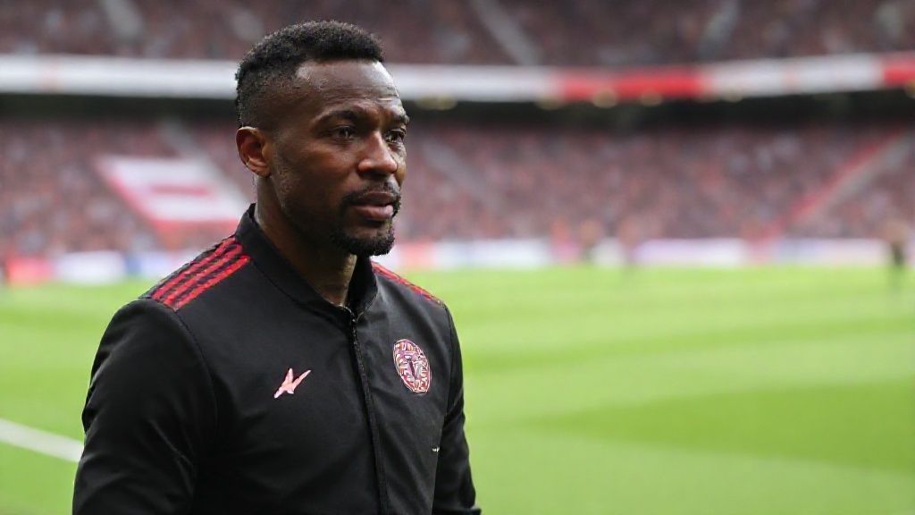 曼联利物浦上演塞梅诺争夺战！6500万镑解约金成关键